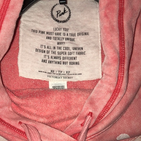 Victoria’s Secret Pink pullover - Picture 2 of 2
